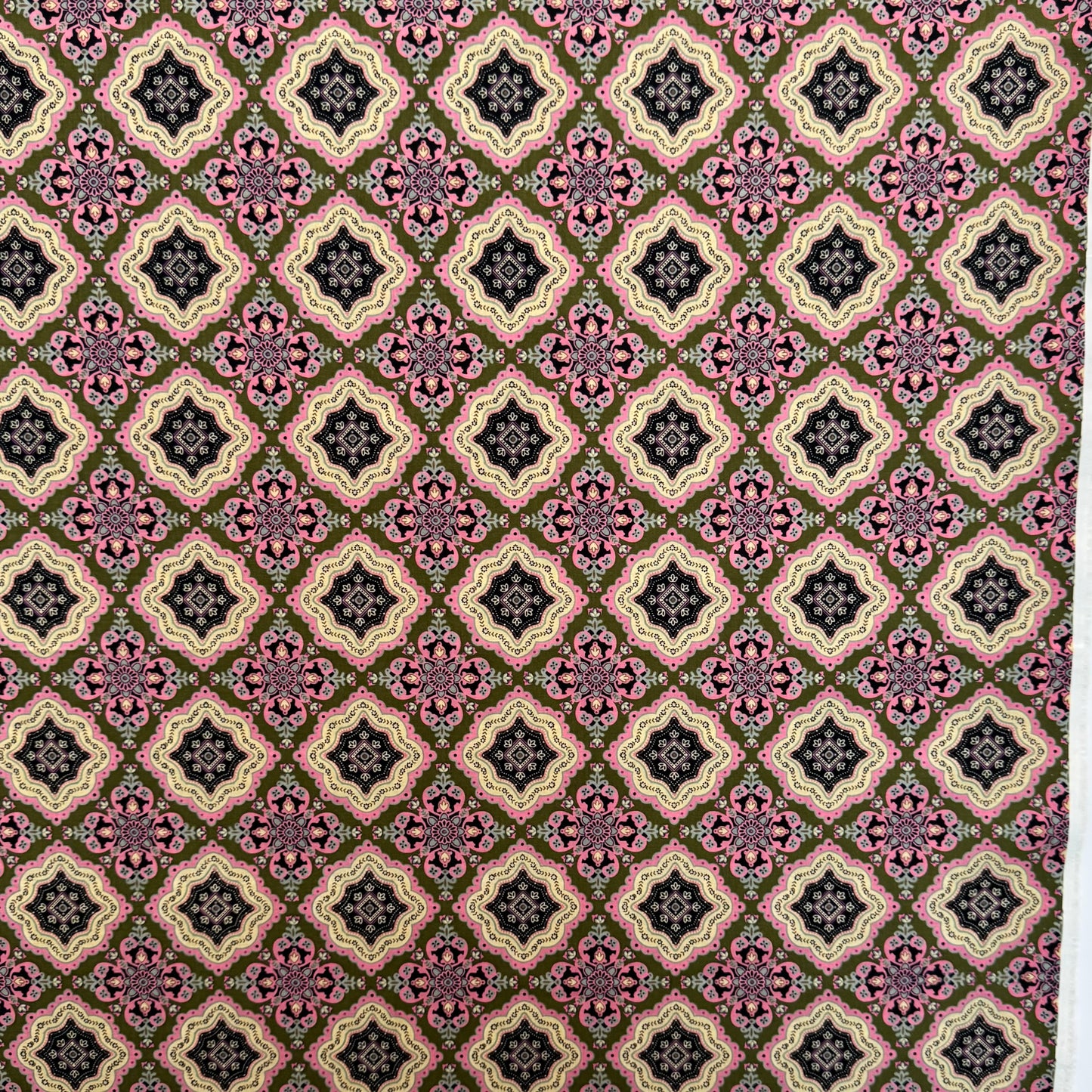 English Cotton Lawn Fabric 3m