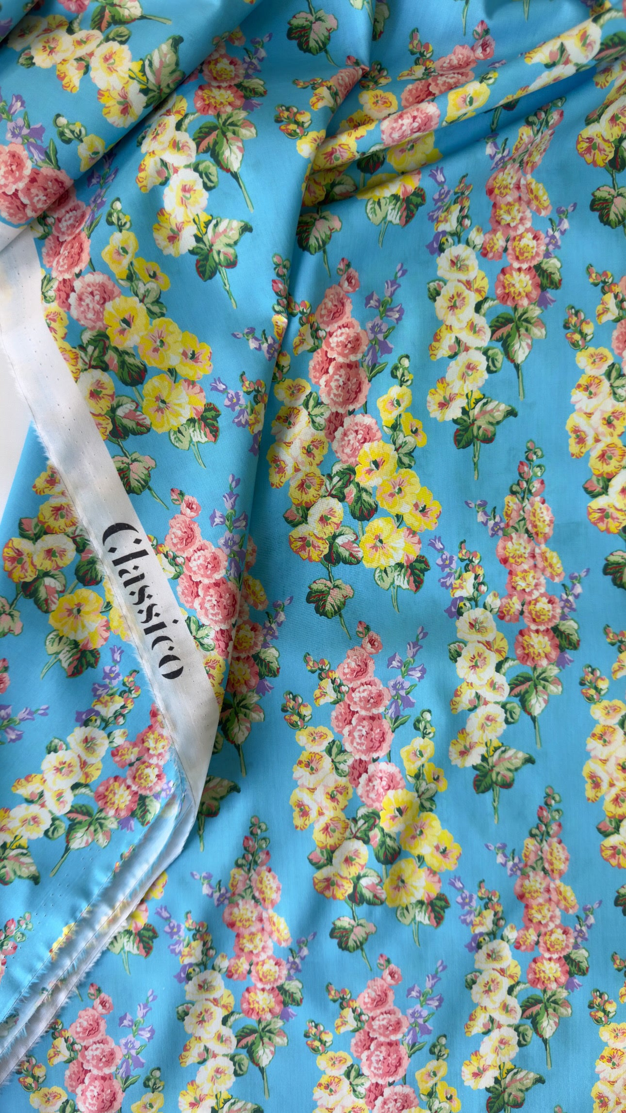 CLASSICO Fabric Cotton Tana Lawn 3m