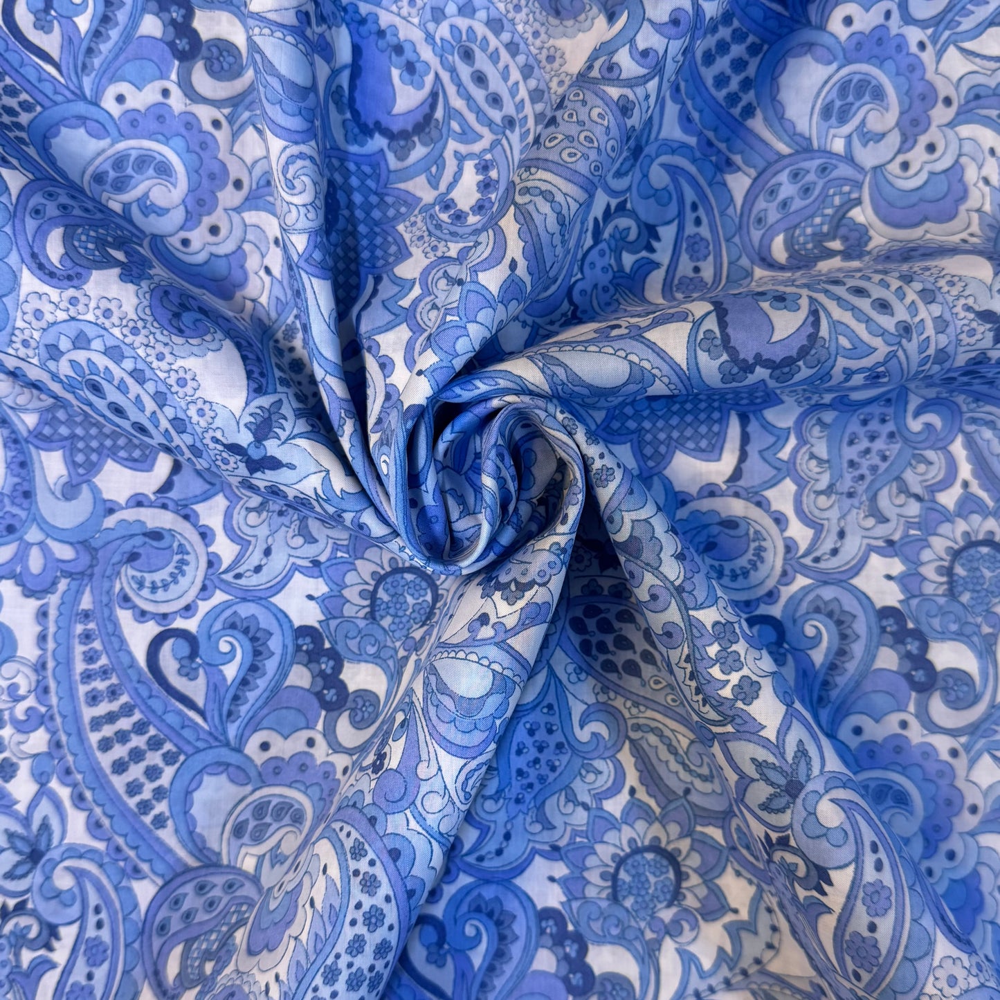 Liberty Fabric Paisley Cotton Tana Lawn® 3m