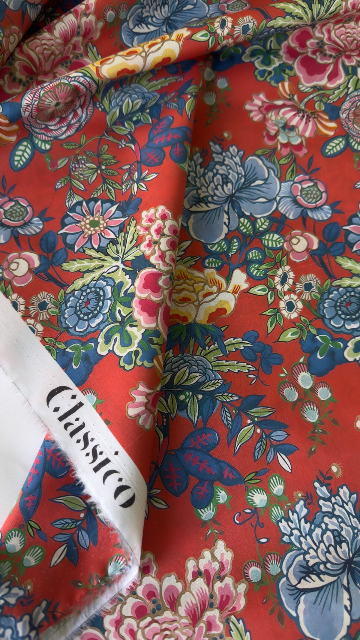 CLASSICO Fabric Cotton Tana Lawn 3m