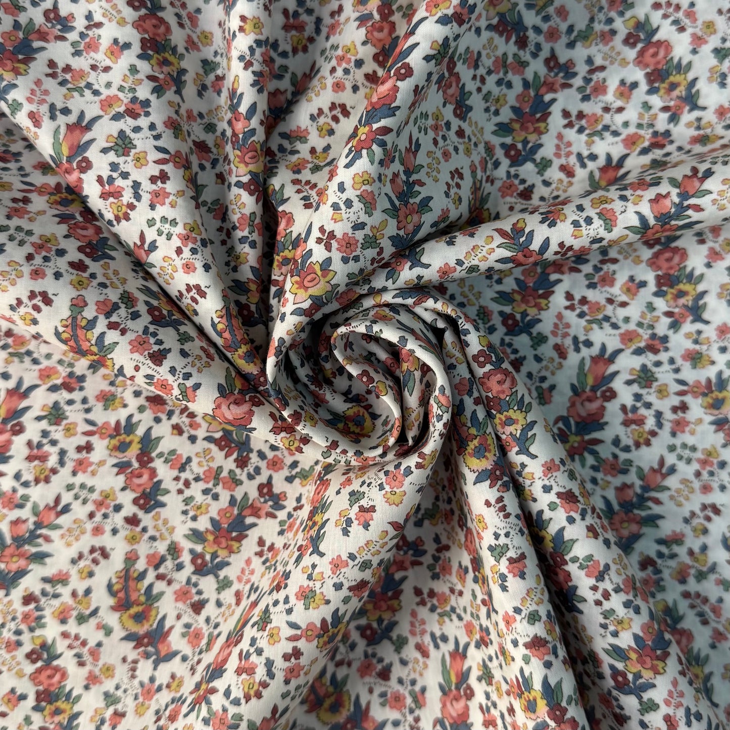 Liberty Fabrics Christabel Rose A Tana Lawn Cotton
