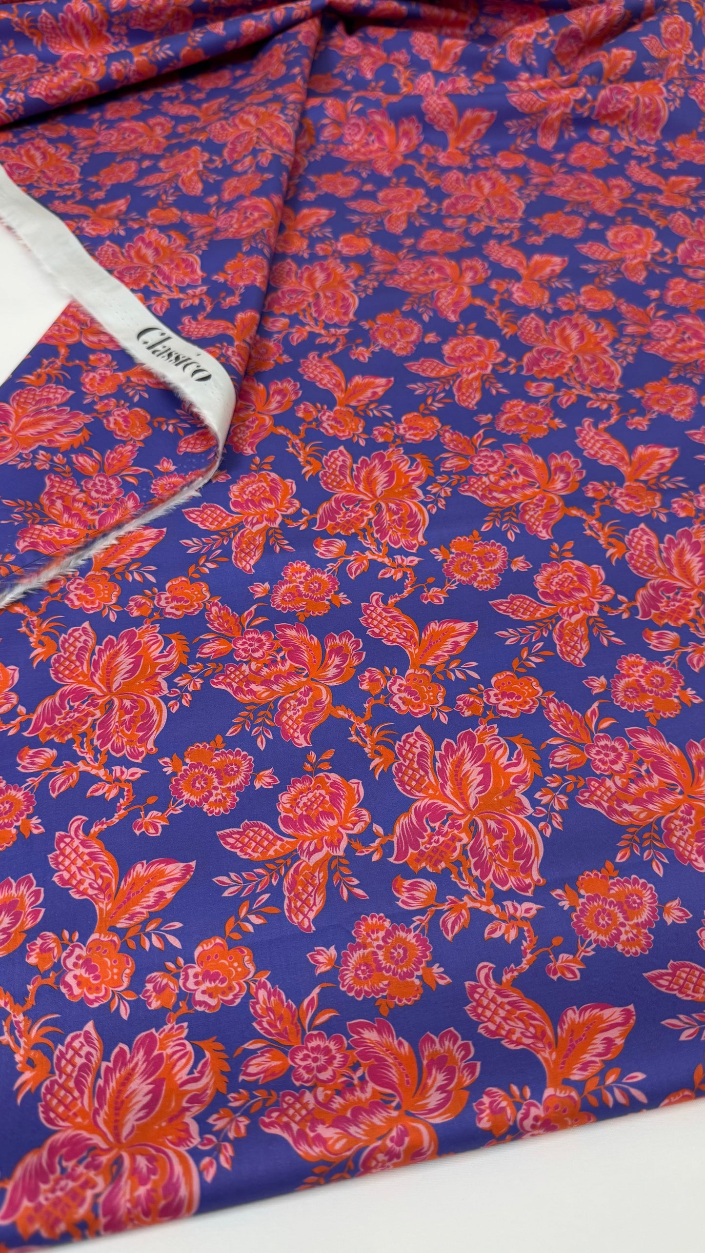 CLASSICO Fabric Cotton Tana Lawn 3m