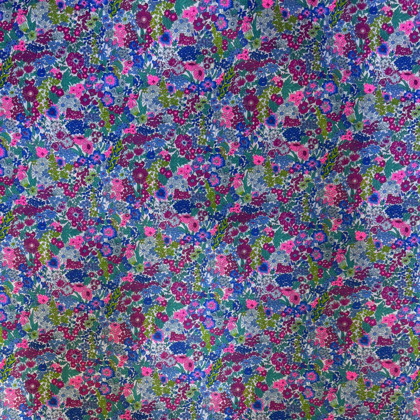 Liberty Fabric Annie pink neon Cotton Tana Lawn® 3m