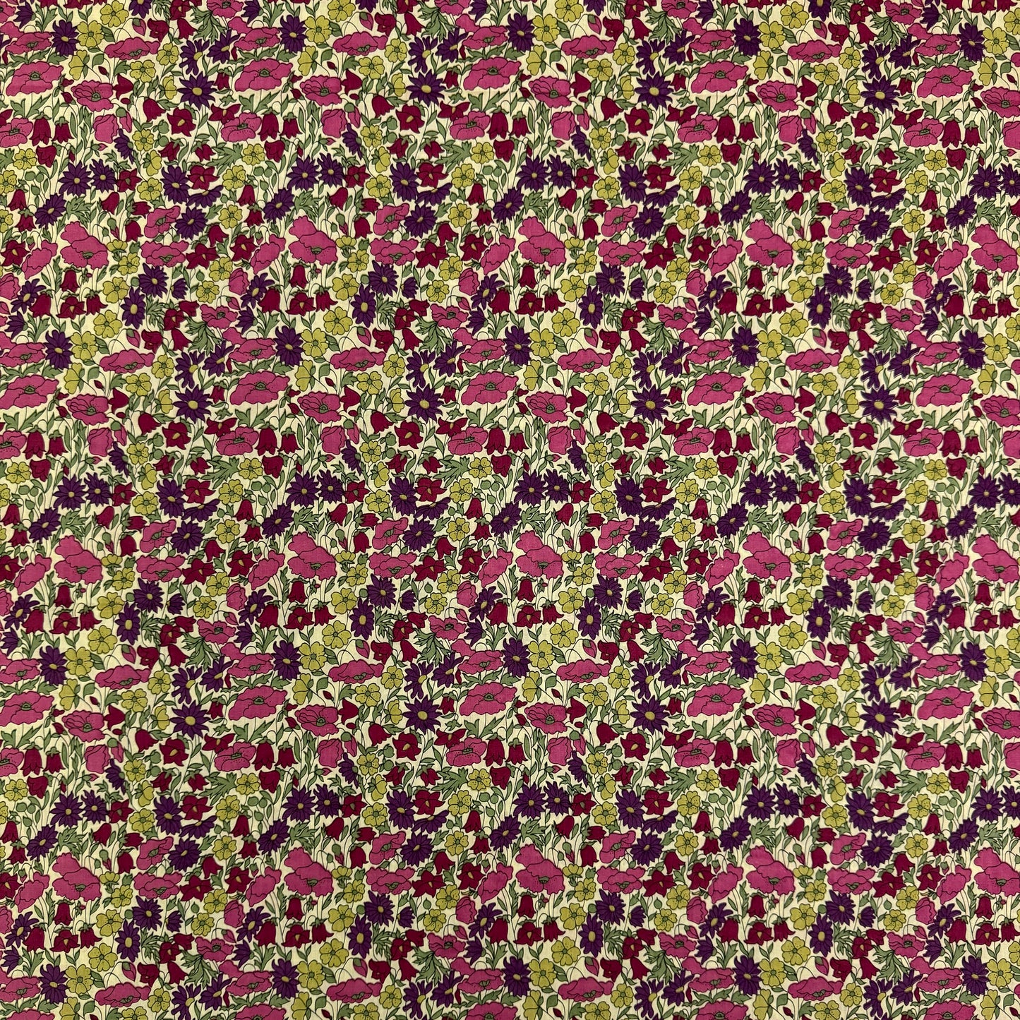 Liberty Poppy and Daisy F Tana Lawn 3m