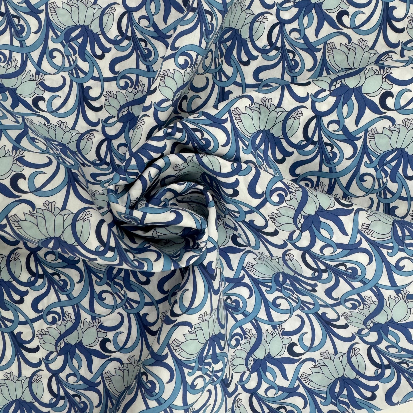 Liberty Fabric Ylang Blue Tana Lawn™ Cotton 3m