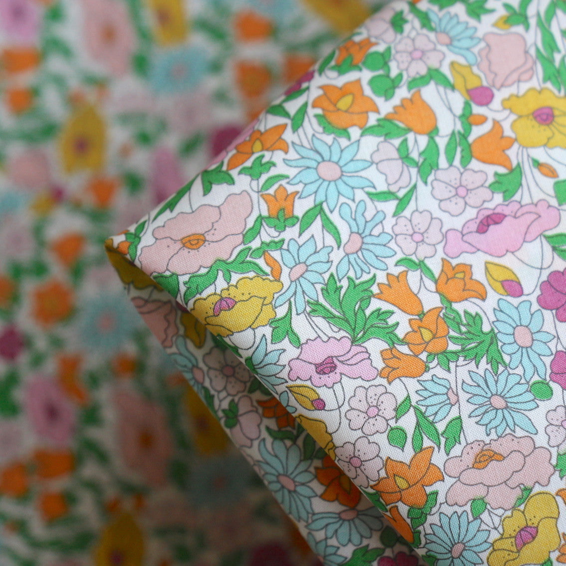 LIBERTY London Poppy Forest Cotton Tana Lawn™ 3m