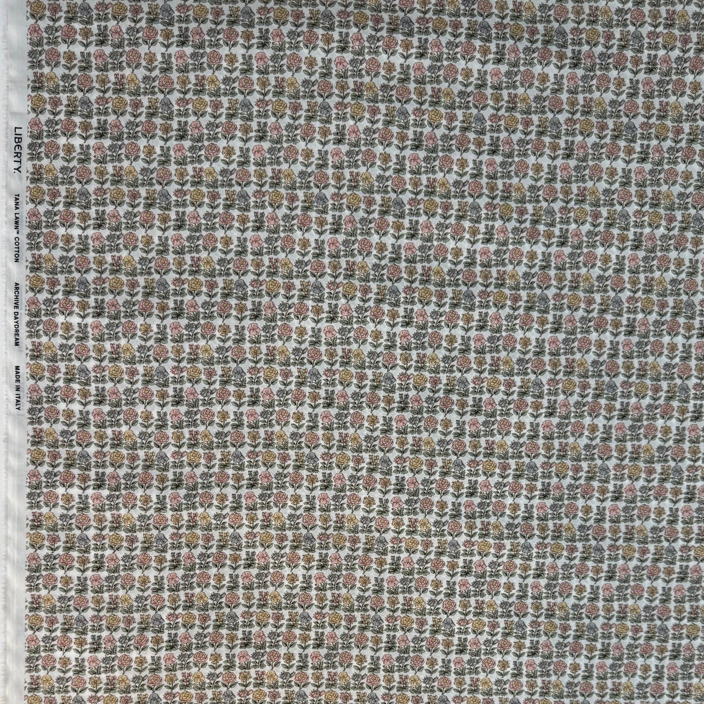 Liberty Fabrics Davalia Flowers A Tana Lawn Cotton 3m