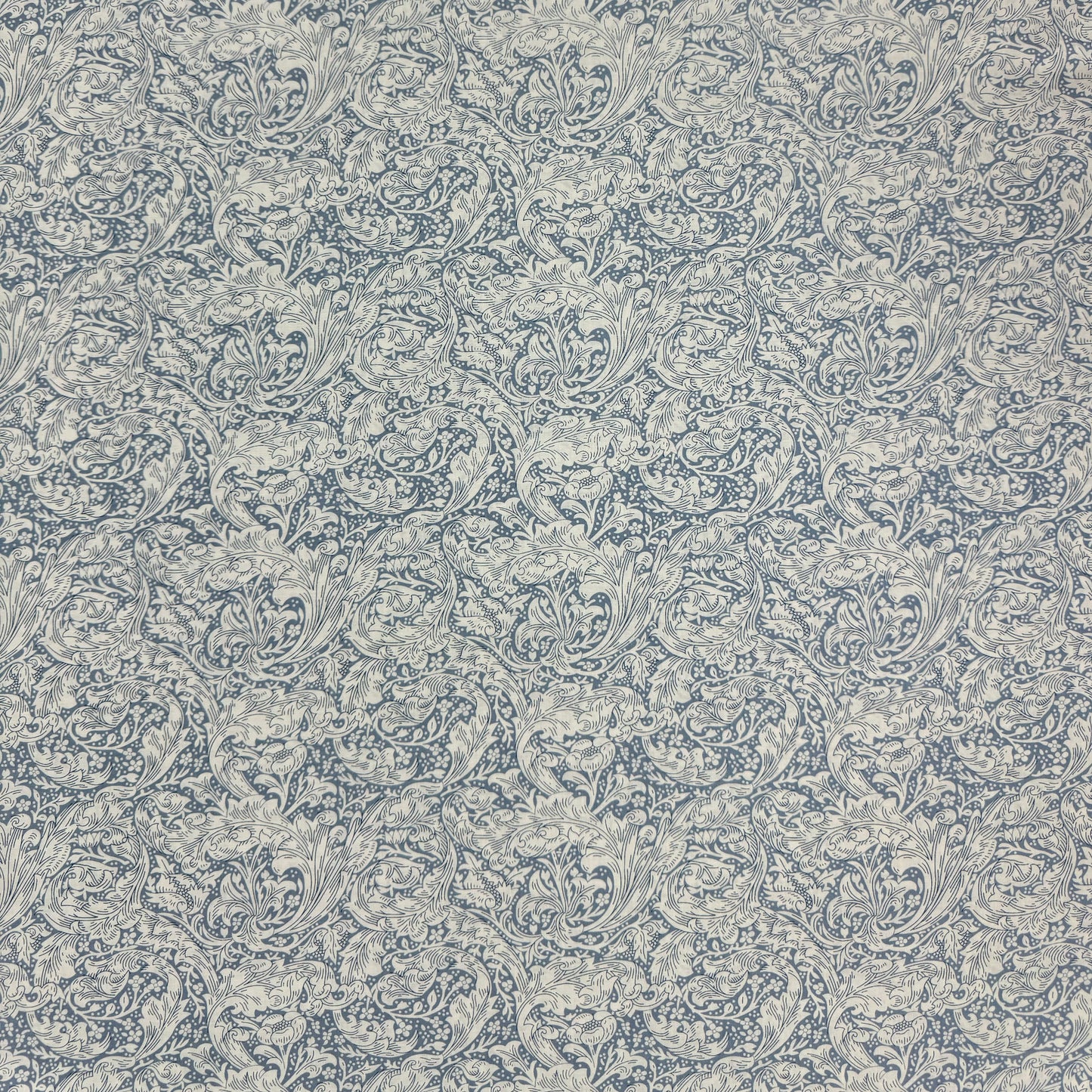 William Morris British(English cotton Tana Lawn) 3m