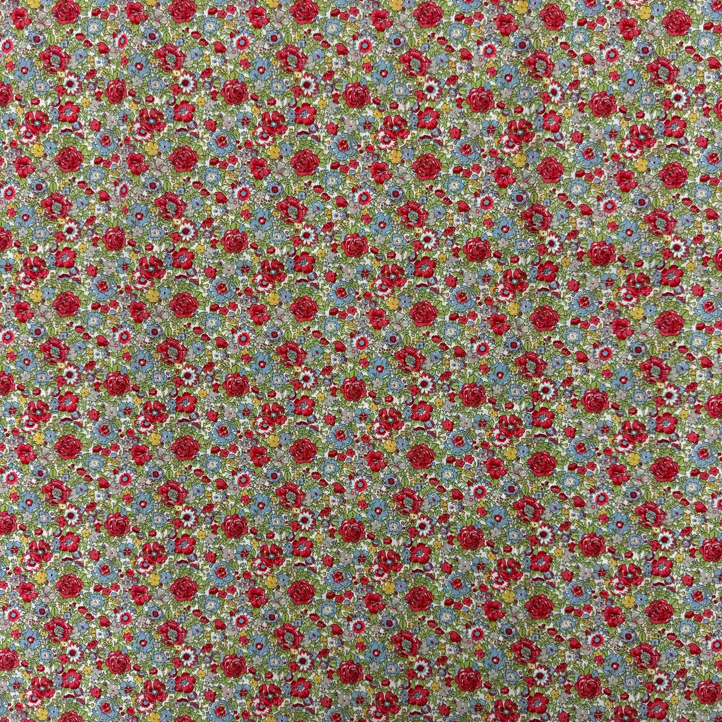 Liberty Fabric Amelie Green/Red