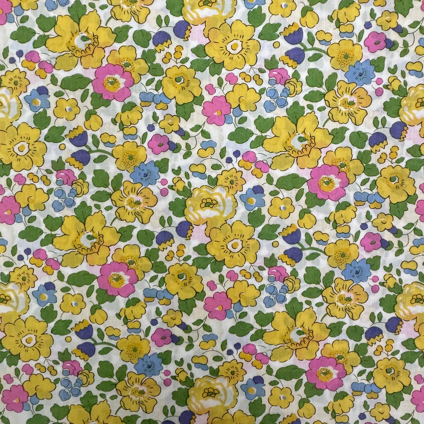 Liberty Fabric Betsy YP Tana Lawn™ Cotton 3m