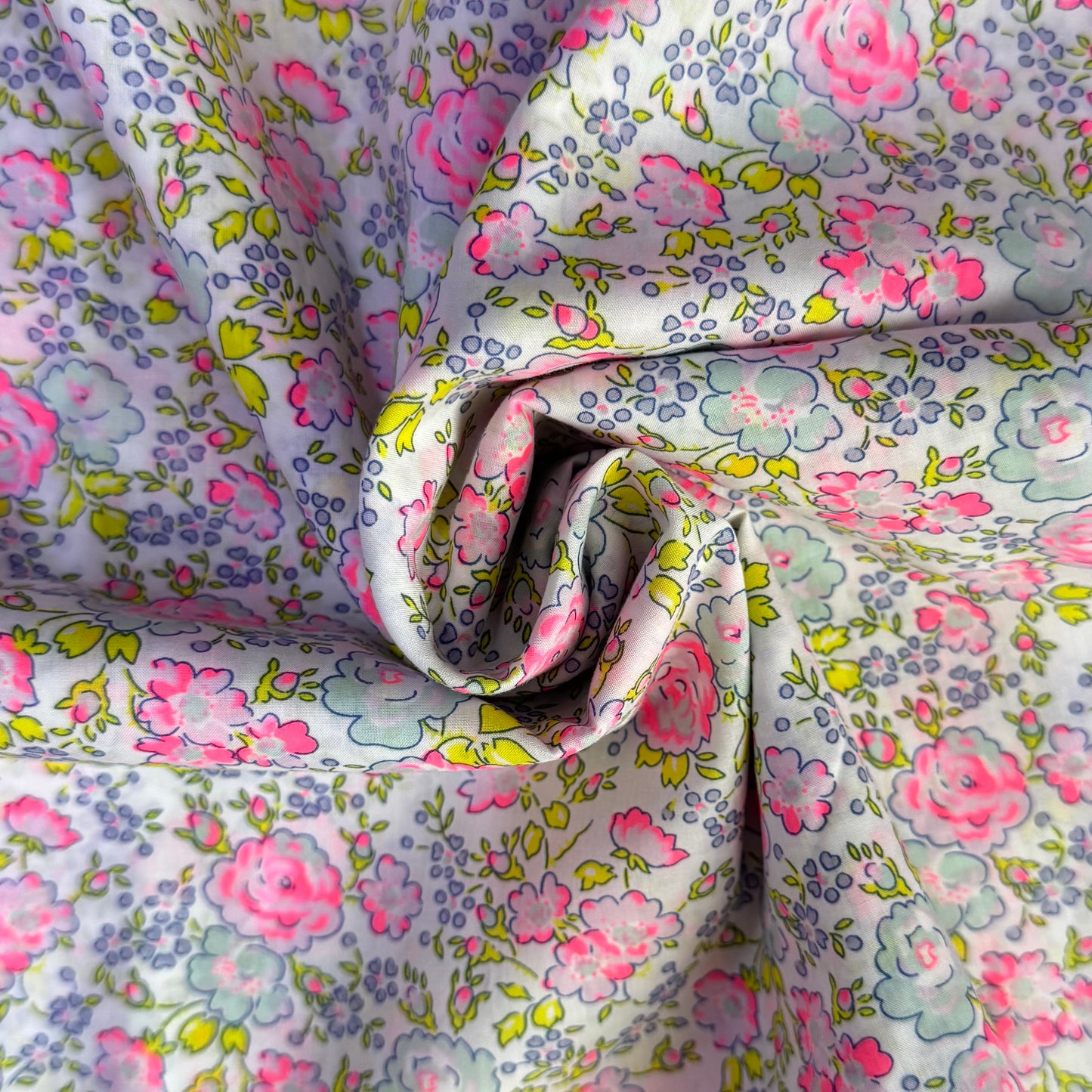LIBERTY FABRICS Pink Felicite Tana Lawn™ Cotton