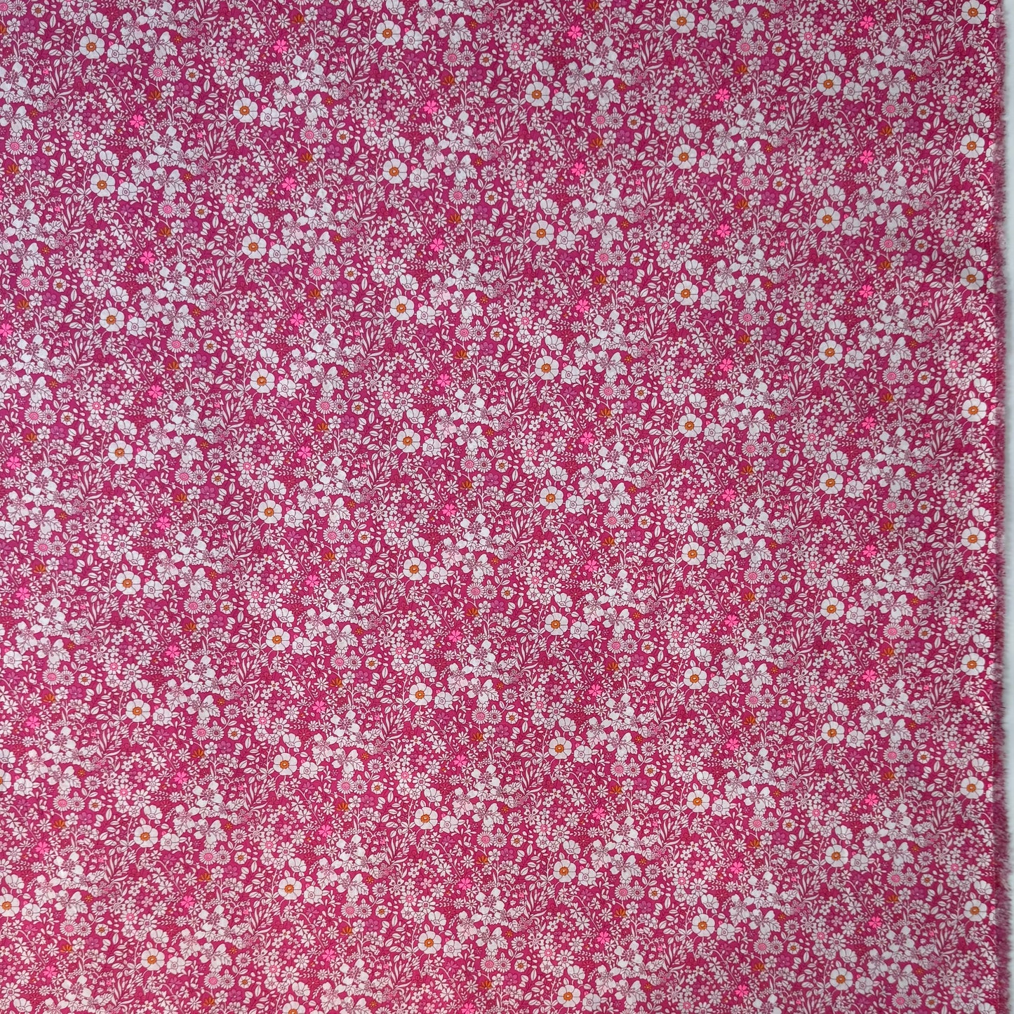 LIBERTY FABRICS pink June’s Meadow Tana Lawn™ Cotton