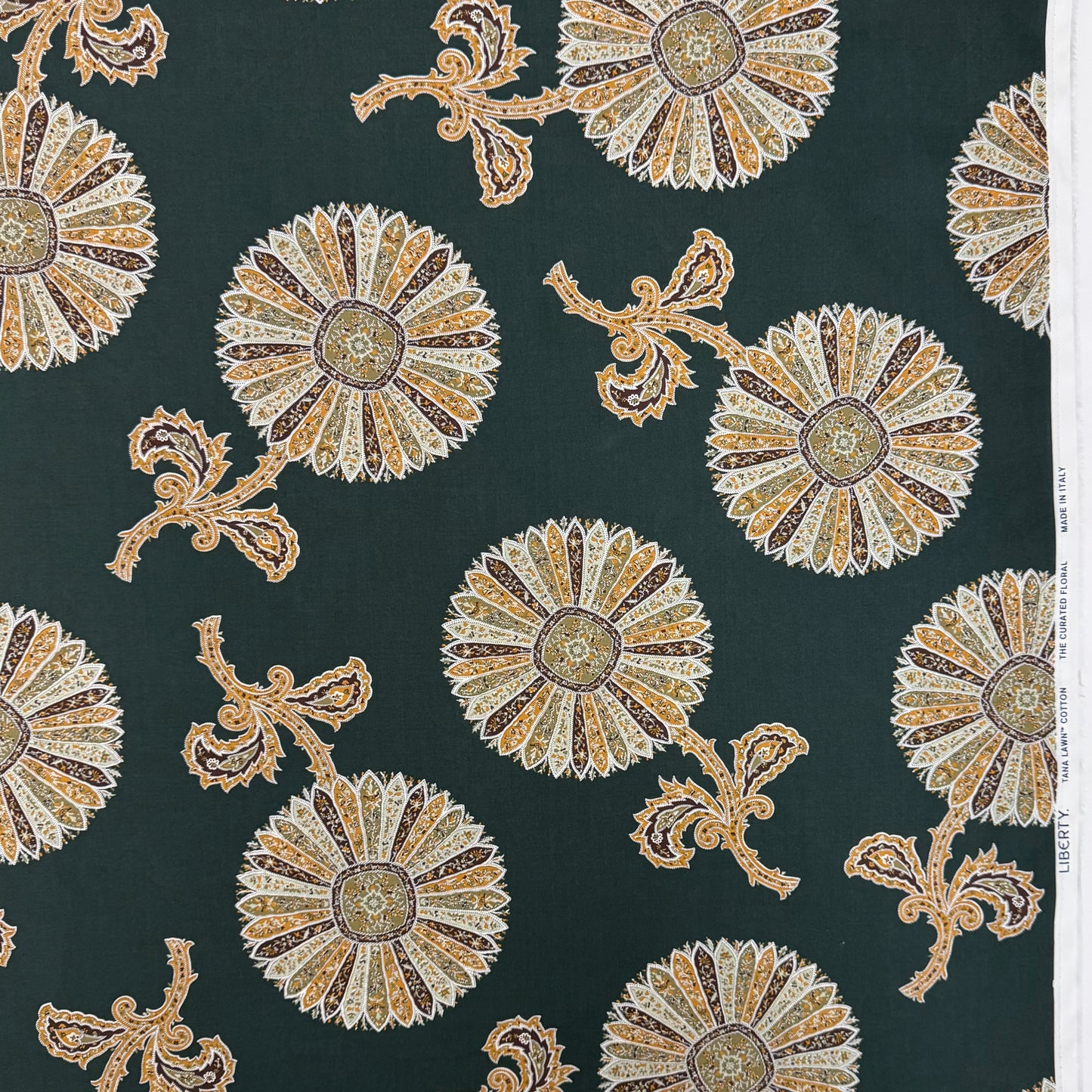 LIBERTY FABRICS Sunflower Spot Tana Lawn™ Cotton 3m