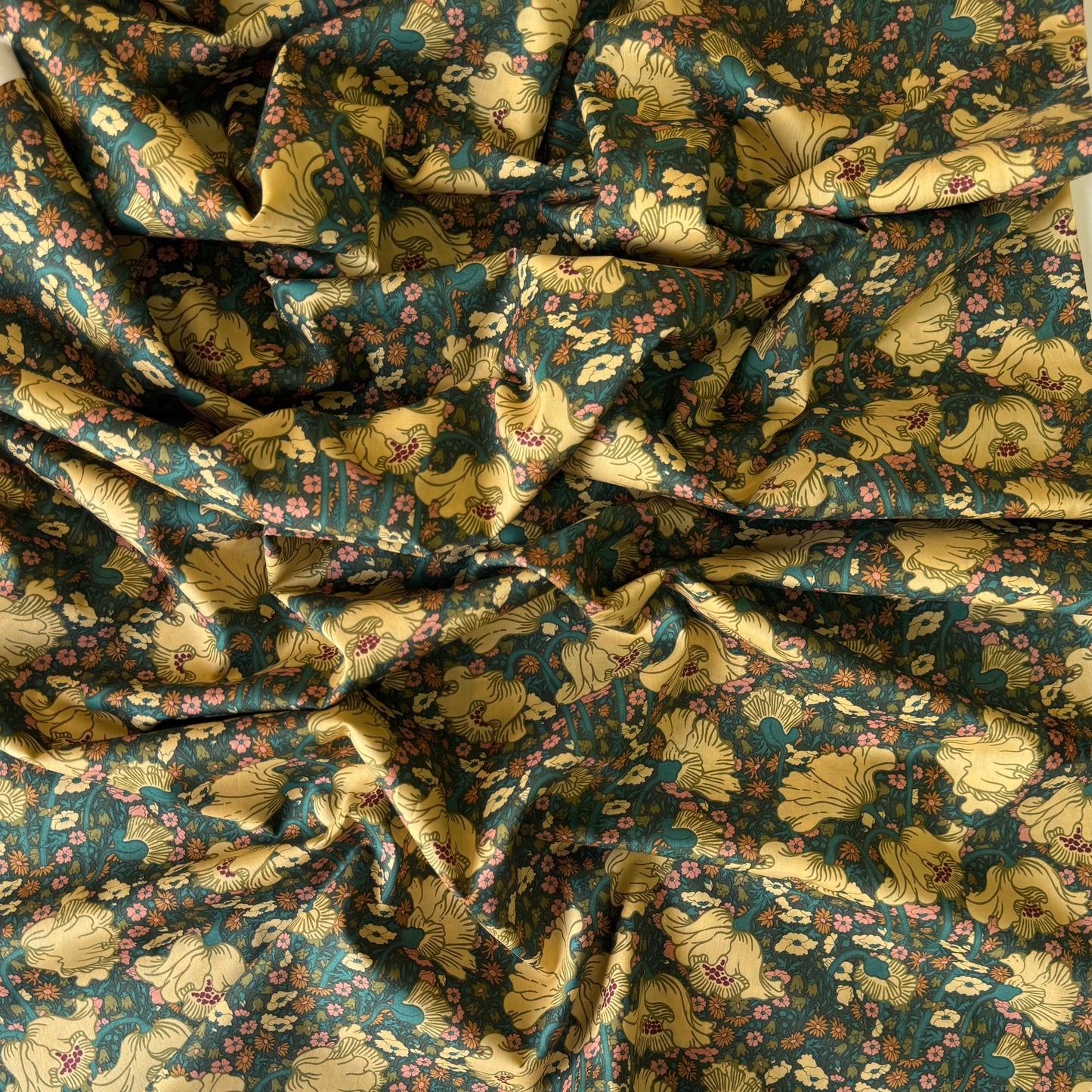 Liberty Fabrics Clementina Daisy B Tana Lawn Cotton 3m