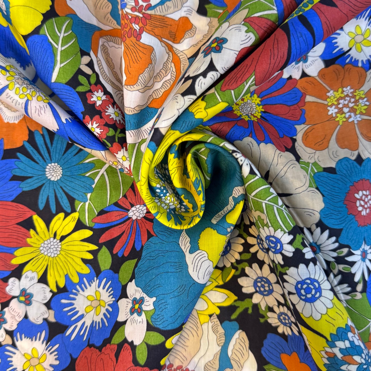 Liberty Fabric summer in the sun Cotton Tana Lawn® 3m