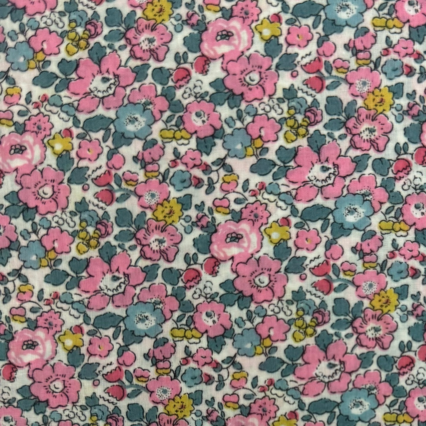 LIBERTY FABRICS Tana Lawn™ Cotton