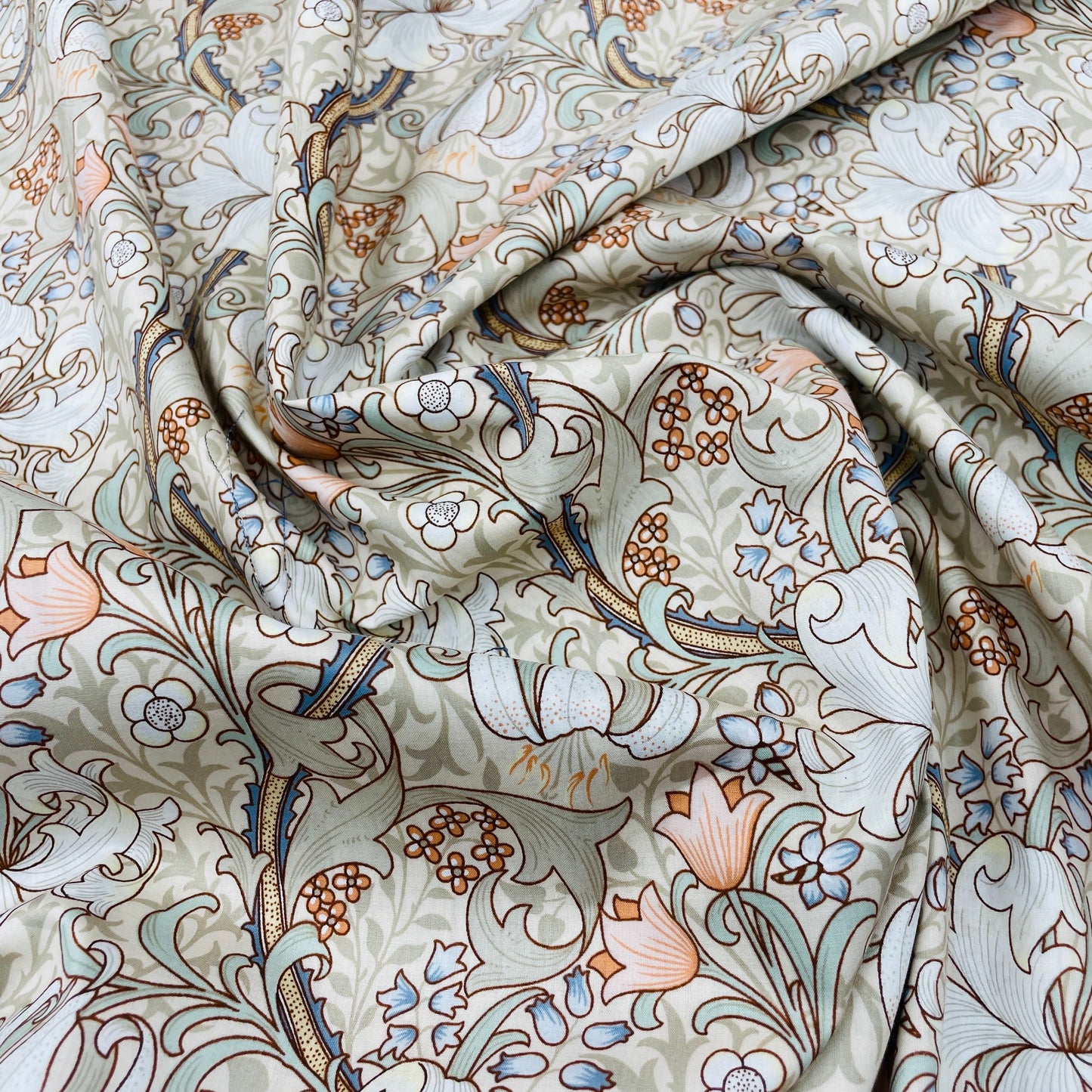 English Cotton Lawn Fabric - Golden Lily C - John Henry Dearle 3m