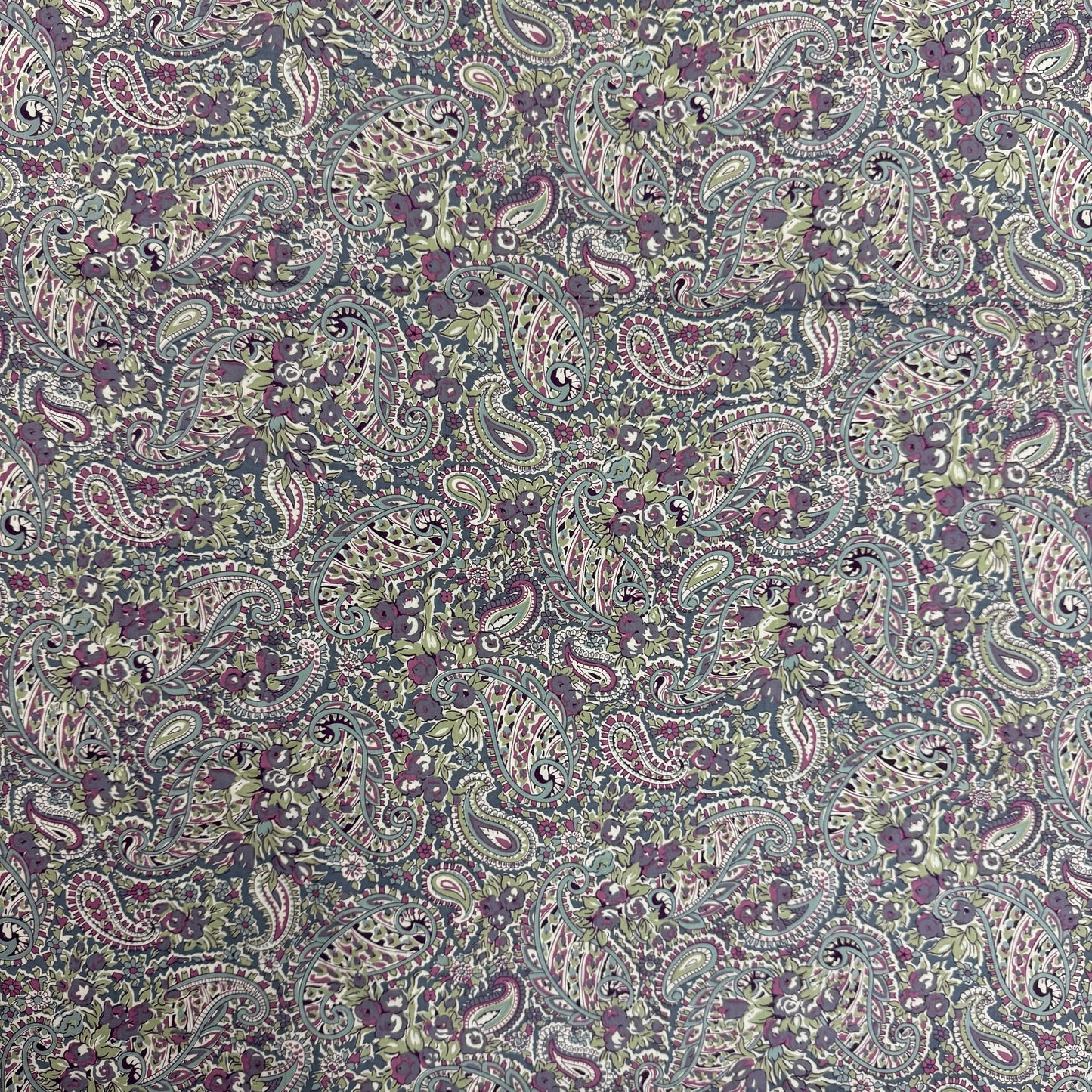 Sage Lavender Paisley (English cotton Tana Lawn) 3m